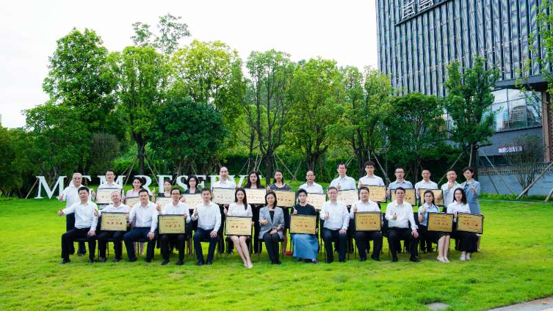 万力达电气获评珠海市 “双强” 企业称号！